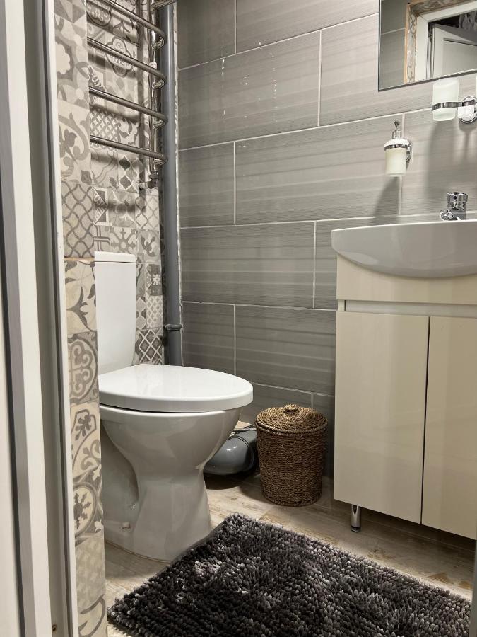 Luxury Live Apartment Kamianets-Podilskyi Exterior photo